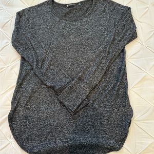 Athleta long sleeve top
